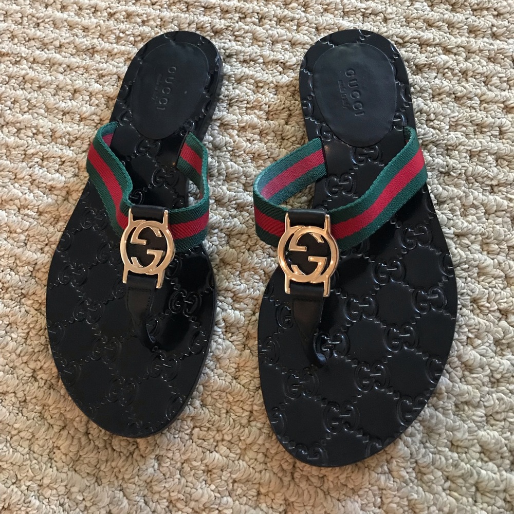 GG thong size 35